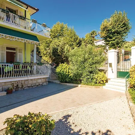 3 Bedroom Awesome In