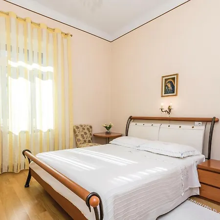 Amazing In With 3 Bedrooms&wifi *